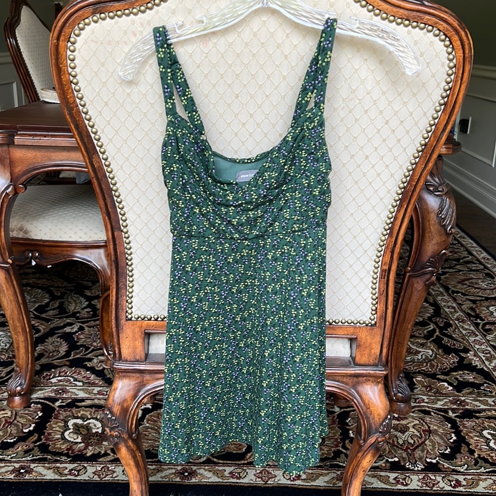 Urban Outfitters XS Hunter Green Floral Mini Dress